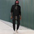 Herren Sportanzug mit atmungsaktivem Material und praktischen Taschen