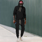 Herren Sportanzug mit atmungsaktivem Material und praktischen Taschen