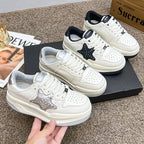 Damen Sneakers mit exklusivem Sternen-Design und gepolsterter Sohle R&B
