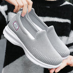 Damen Bequeme Slip-On Sneakers mit atmungsaktivem Obermaterial R&B
