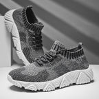 Unisex nan urbaner Strick-Schlupfsneaker mit sockenhaftem Schaft und markanter Profilsohle R&B