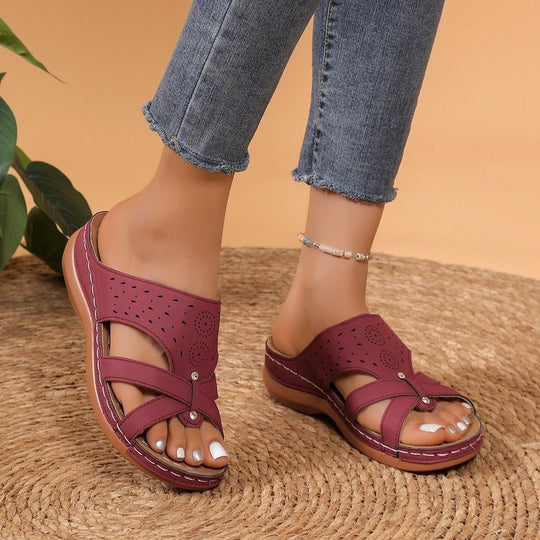 Damen Relaxsandalen mit perforiertem Obermaterial und anatomischer Fußbettung R&B