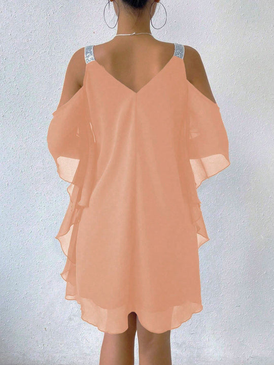 Damen schulterfreies Flatterkleid mit glitzernden Trägern R&B