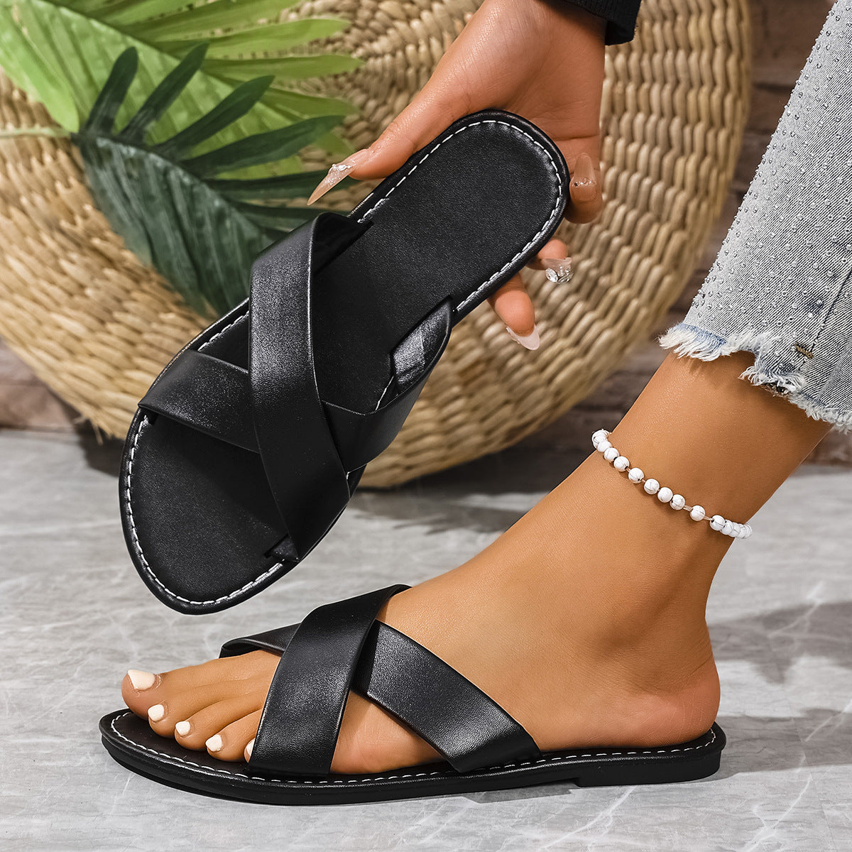 Damen Riemchen-Sandalen mit geschmackvollem Kreuzriemen-Design R&B