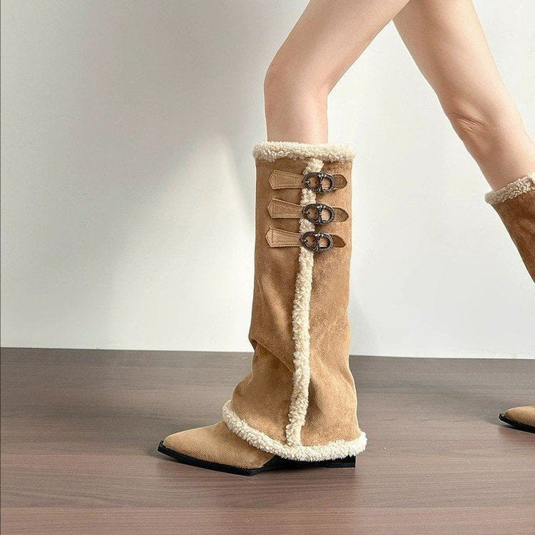 Damen hohe Stiefel mit weichem Kunstfellkragen und detaillierter Schnürfront R&B
