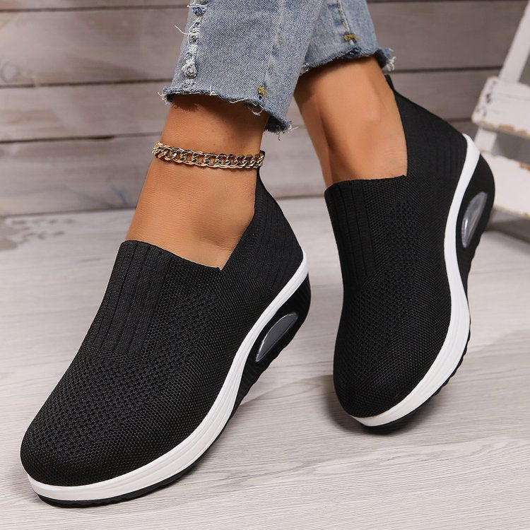 Damen Sportliche Slip-On Sneakers mit elastischem Obermaterial und dämpfender Sohle R&B
