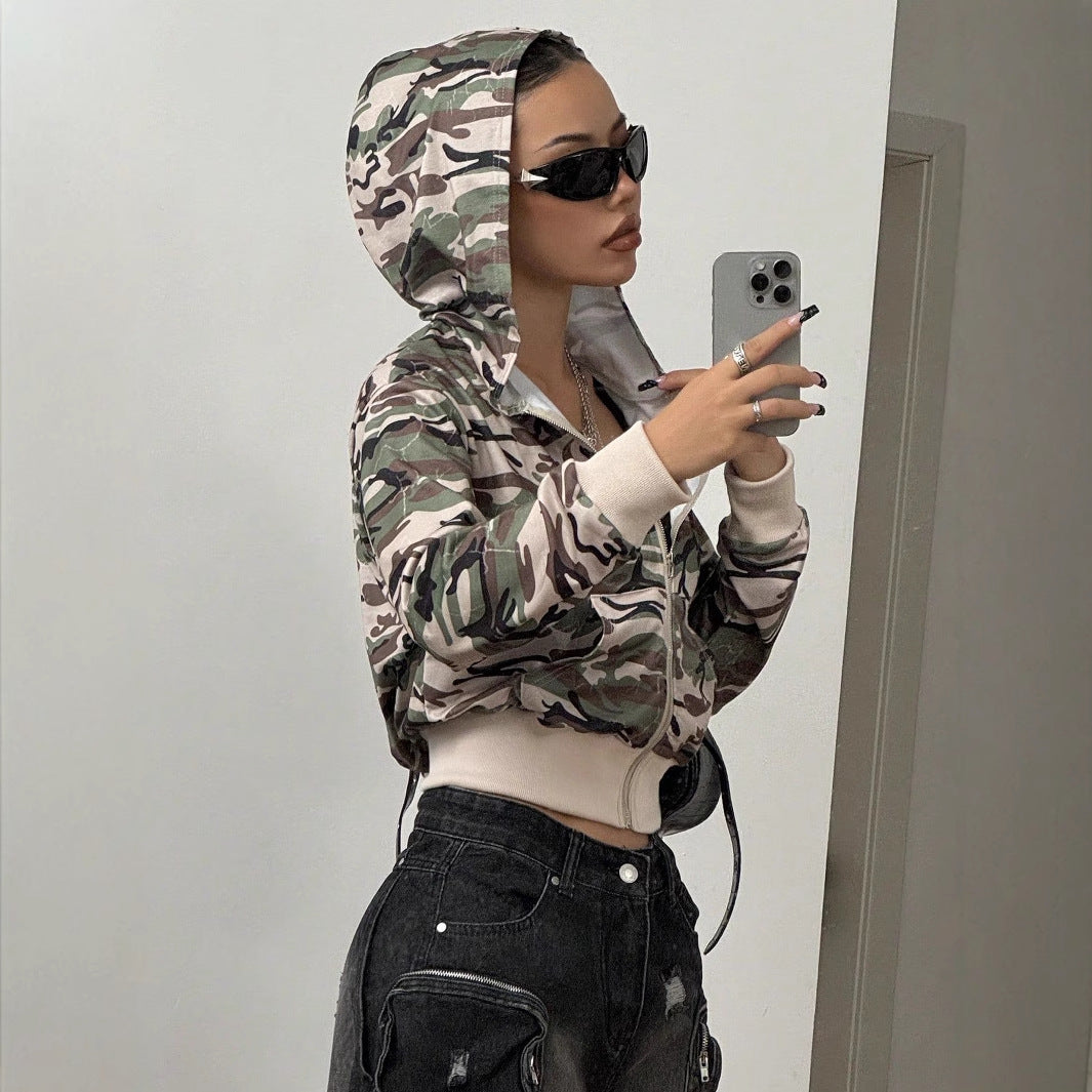 Damen Cargojacke im trendigen Camouflage-Design mit Kapuze und elastischem Bund R&B