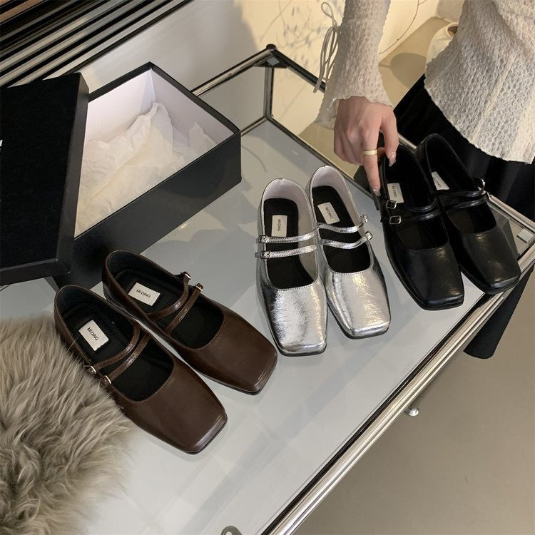 Damen elegante Ballerinas mit modischer Doppel-Riemchen-Applikation EB