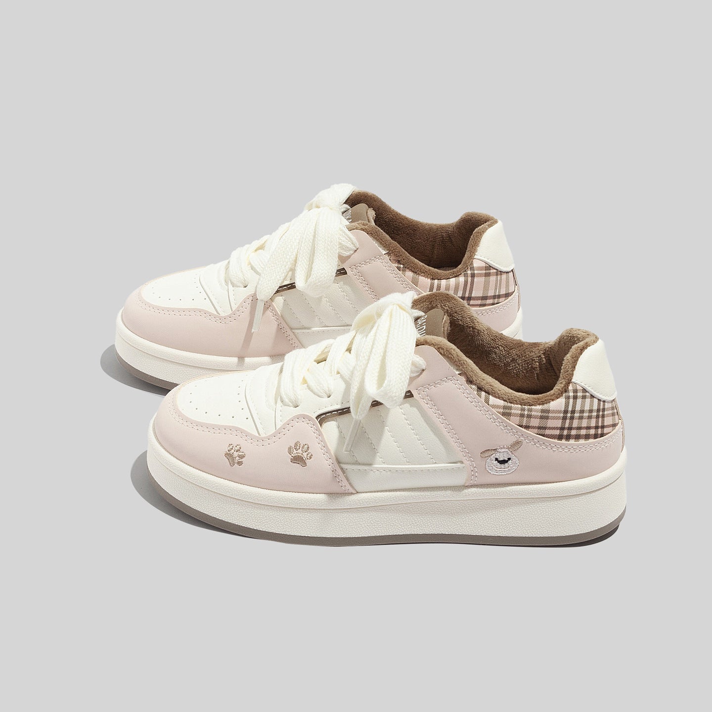 Damen Sportliche Sneakers mit verspieltem Tiermotiv und samtigen Akzenten