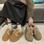 Damen Plüsch Sneaker mit breiten Riemen und dämpfender Sohle