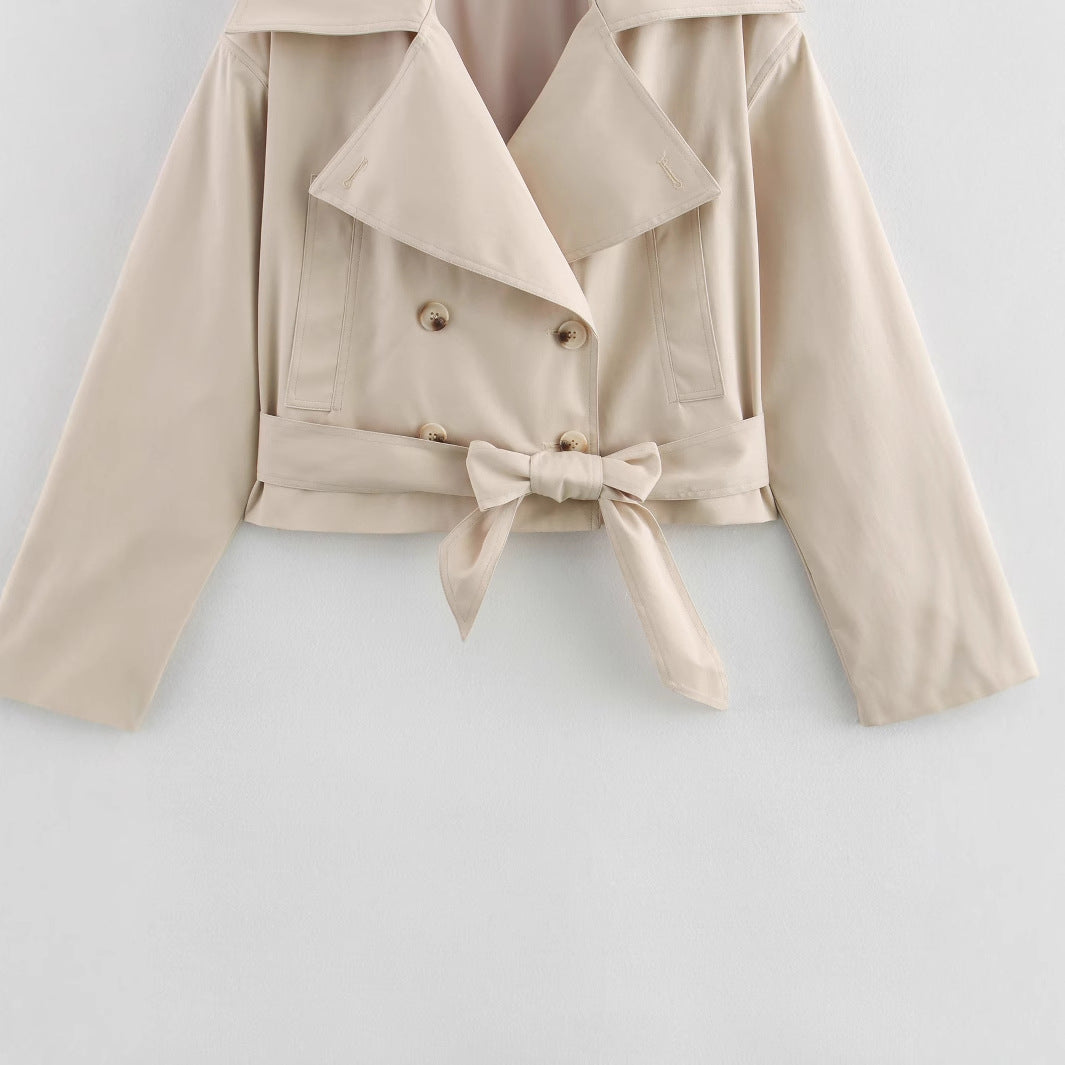 Damen modische cropped Trenchjacke mit eleganten Knopfdetails und Gürteldetail R&B