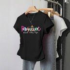 Damen Crop-T-Shirt mit figurbetontem Schnitt und R&Brnem Design R&B