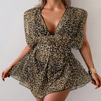 Damen Strandkleid mit elegantem Leopardenmuster