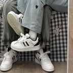 Damen Sneakers im sportlichen Retro-Stil mit atmungsaktiver Mesh-Oberfläche R&B