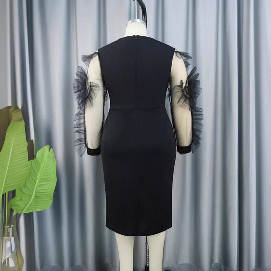 Damen Elegantes Figurbetontes Kleid mit voluminösen Tüllärmeln R&B
