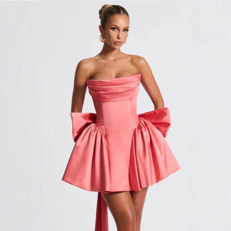 Damen Bandeau Cocktailkleid mit fließendem Rock und schwingendem Saum R&B