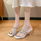 Damen elegante Sandalen mit funkelnden Strassverzierungen und transparentem Absatz R&B