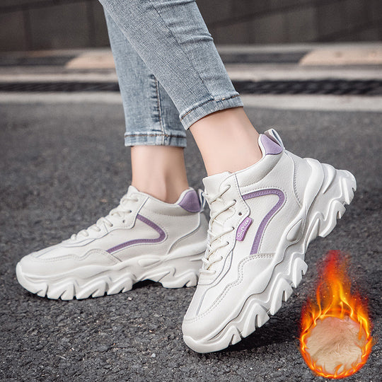 Damen Sportliche Chunky Sneaker mit praktischer Schnürung und dämpfender Sohle R&B