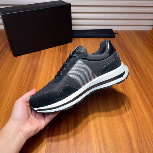 Damen Sportliche Sneaker mit innovativem Dämpfungssystem und atmungsaktiver Struktur R&B