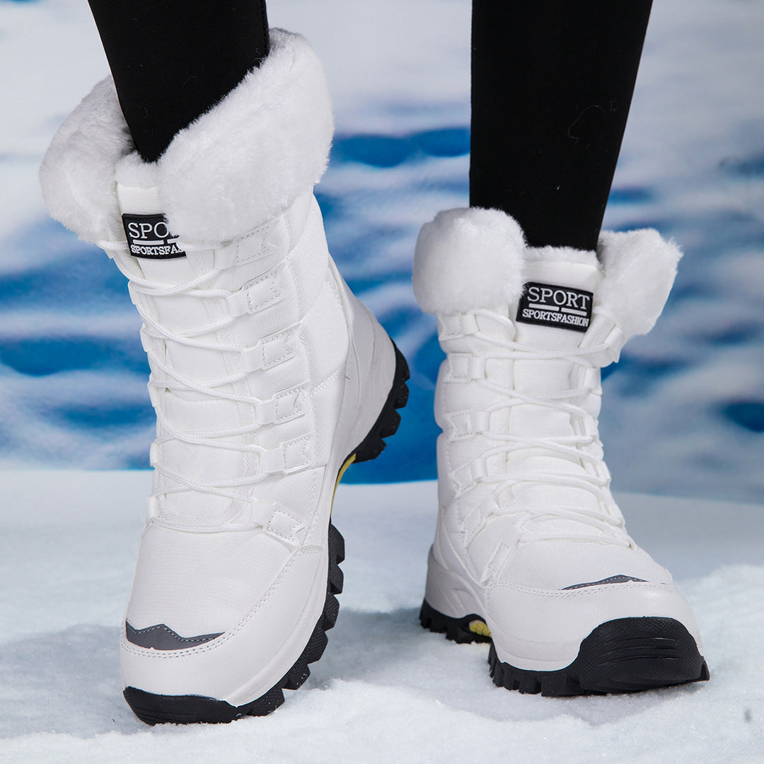 Damen wärmeisolierte Winterstiefel mit rutschfester Profilsohle R&B