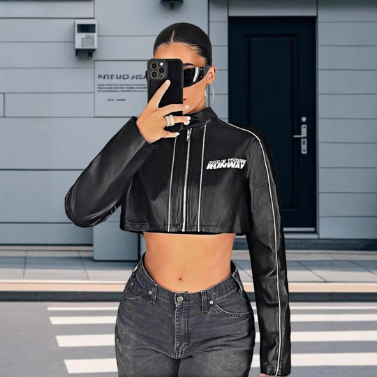 Damen cropped Kunstlederjacke mit sportlichen Zierelementen R&B