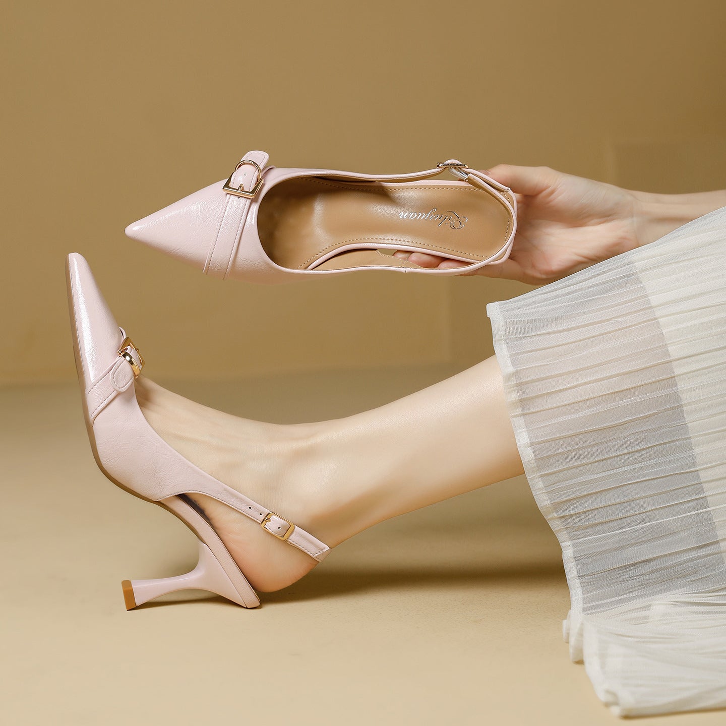 Damen Slingback-Pumps mit verstellbarem Riemen und eleganter Schnallenapplikation
