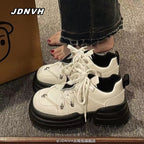 Damen Sportliche Chunky Sneakers mit attraktiven Verzierungen