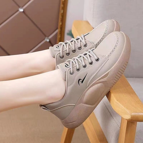 Damen Sportliche Sneakers mit bequemer Gummisohle und klassischem Design R&B