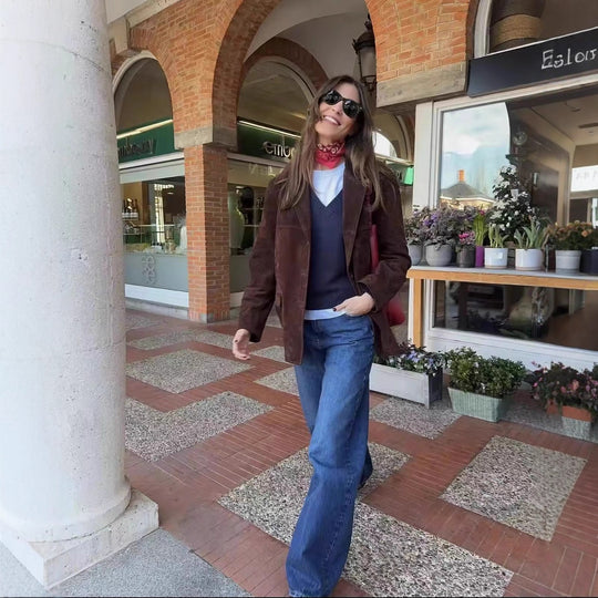 Damen modische Wildlederjacke mit elegantem Schnitt und praktischen Taschen R&B