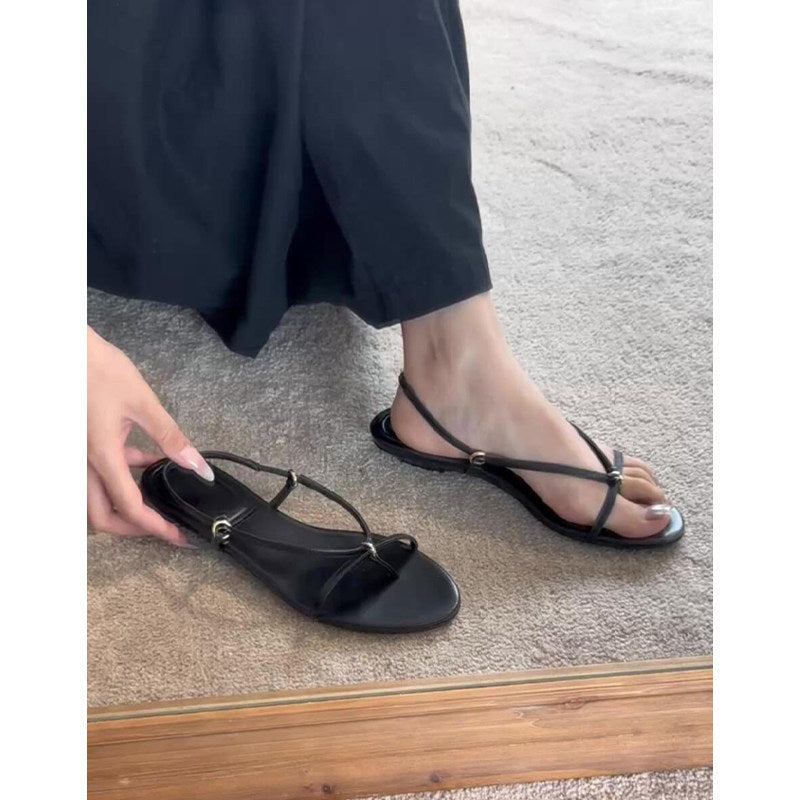 Damen Zehentrenner-Sandalen mit eleganten Riemen und goldenen Akzenten R&B