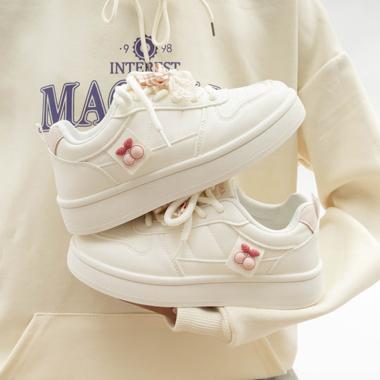 Damen Sneaker mit verspieltem Kirschmotiv und weichem Innenfutter R&B