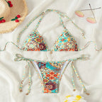 Damen Triangel-Bikini mit verspieltem Bindesystem und farbenfrohem Muster R&B