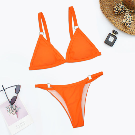 Damen Triangel-Bikini mit verstellbaren Trägern und eleganten Ringdetails R&B