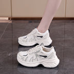 Damen Sportliche Sneakers mit atmungsaktiven Mesh-Einsätzen und stoßdämpfender Sohle R&B