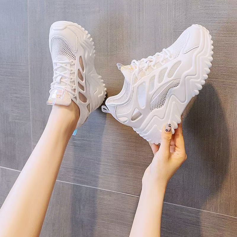 Damen Sportliche Sneakers mit atmungsaktiven Mesh-Einsätzen und ergonomischer Dämpfung R&B
