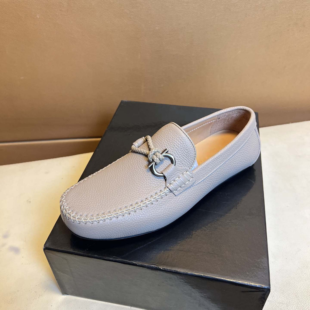 Damen Mokassin mit stilvollem Zierdetail aus hochwertigem Leder R&B