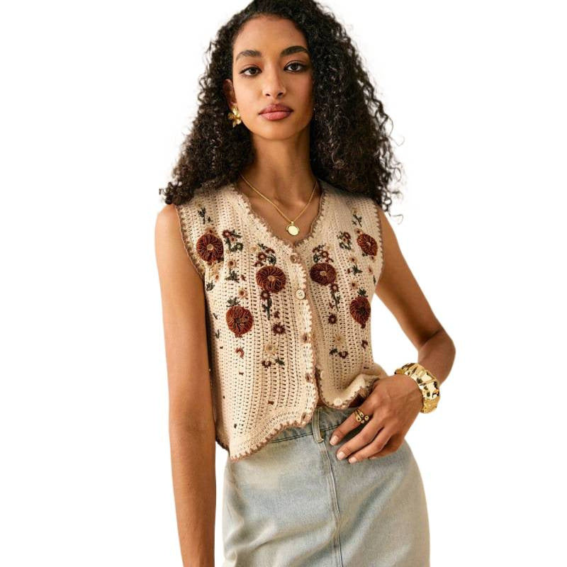 Damen Strickjacke mit floralen Stickereien und Knopfdetails R&B