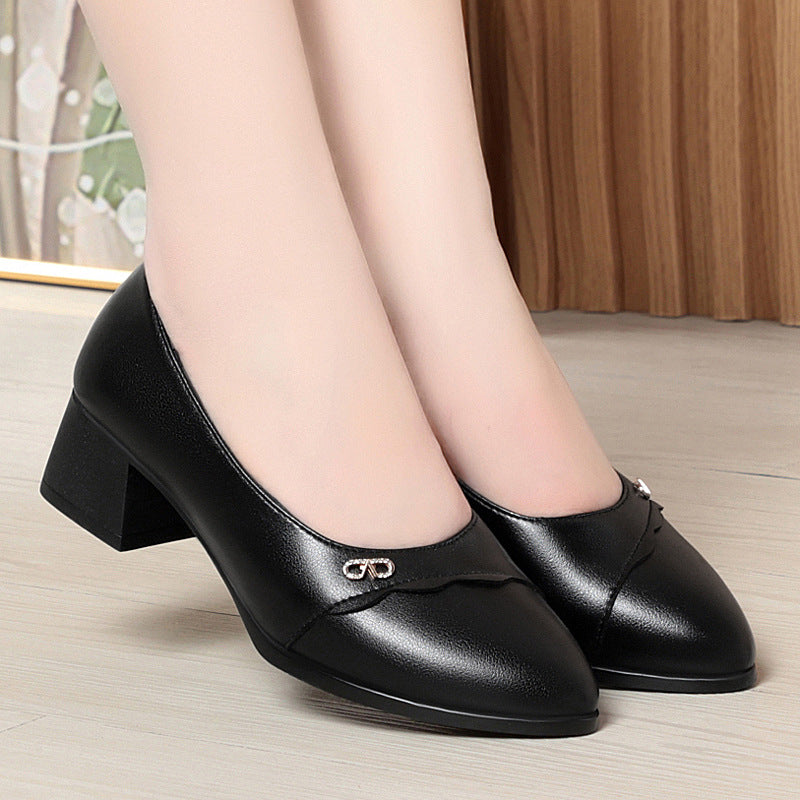 Damen Elegante Pumps mit komfortablem Blockabsatz und dekorativem Akzent R&B