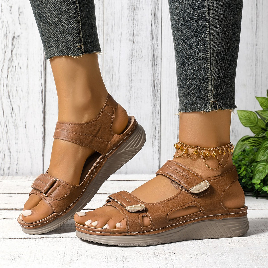 Damen Komfortable Sandalen mit verstellbarem Riemendesign und anatomischem Fußbett R&B