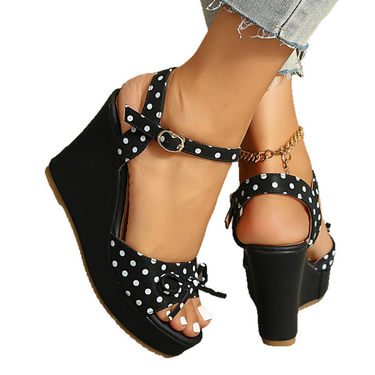 Damen Wedge-Sandalen mit verspieltem Punktmuster und süßer Schleifenverzierung R&B