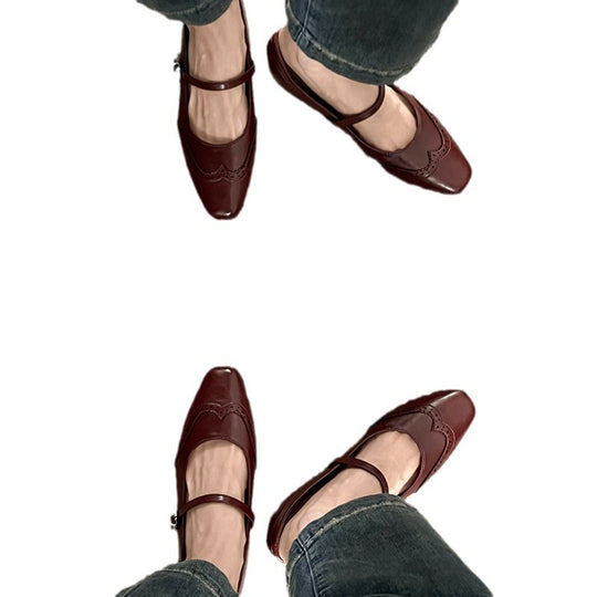 Damen Elegante Ballerinas mit komfortablem Riemchen und feiner Brogue-Verzierung R&B
