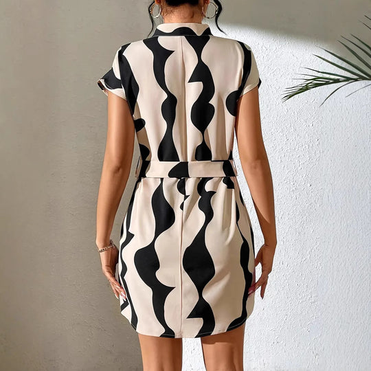 Damen Etuikleid mit asymmetrischem Schnitt und modischem Muster R&B