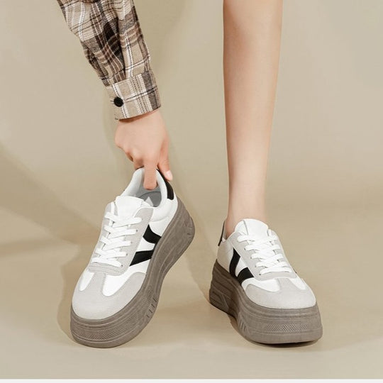 Damen Sportliche Plateau-Sneaker mit komfortabler Dämpfung und modernem Design R&B