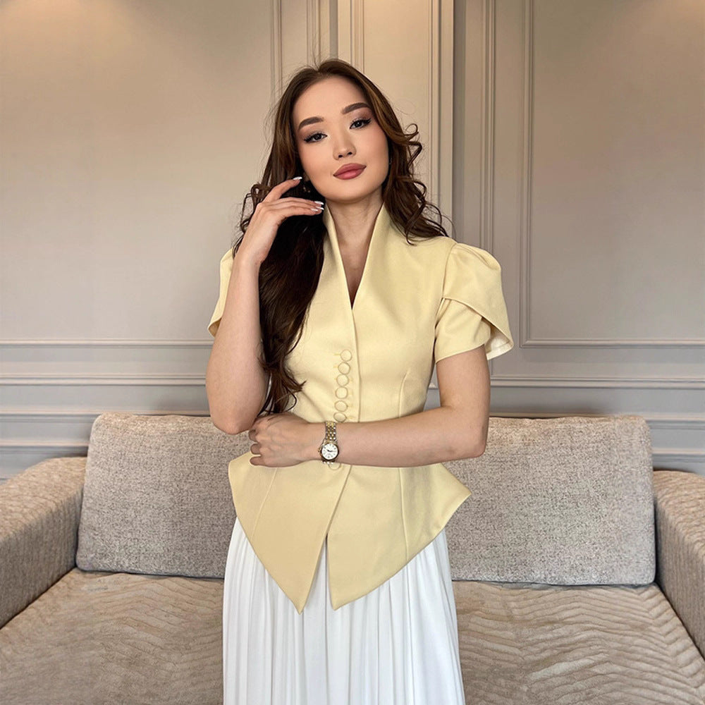Damen elegante Designerbluse mit Puffärmeln und Knopfdetails R&B