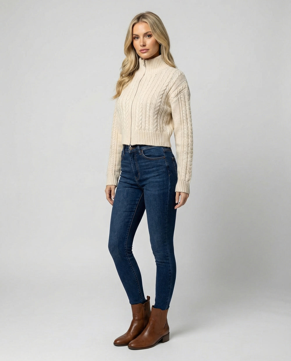 Damen Cropped-Strickblouson in Kabelstruktur mit Stehkragen und Zweiwege-Reißverschluss R&B
