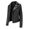 Damen modische Kunstlederjacke mit raffinierten Schnürdetails