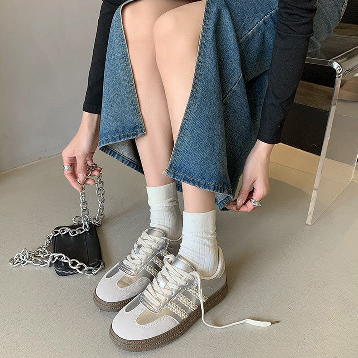 Damen Sportliche Sneakers aus hochwertigem Glattleder mit modischen Akzenten R&B