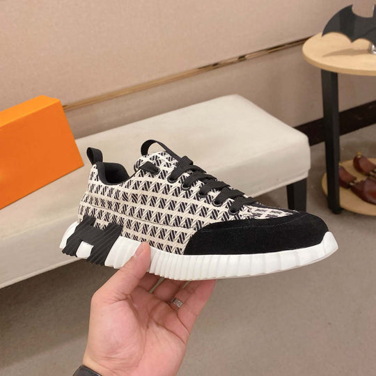 Damen Sportliche Freizeitsneakers mit innovativem Design und atmungsaktiver Struktur R&B