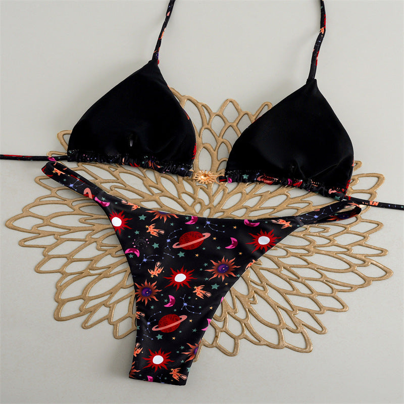 Damen Triangel-Bikini mit floralem Muster und eleganter Goldschließe R&B