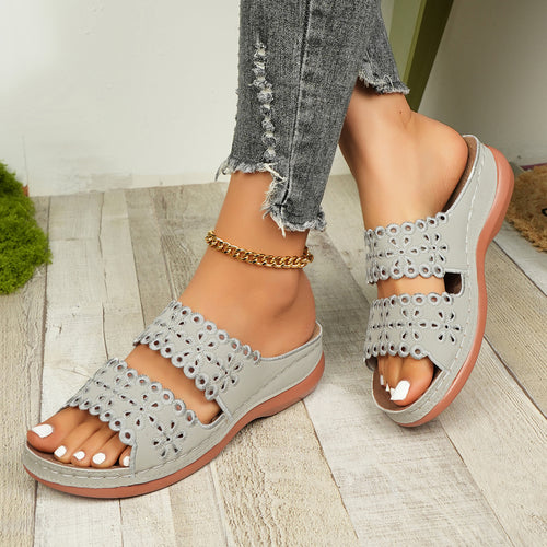 Damen bequeme Clogs mit dekorativen Blütenschneiden und ergonomischer Fußbett R&B